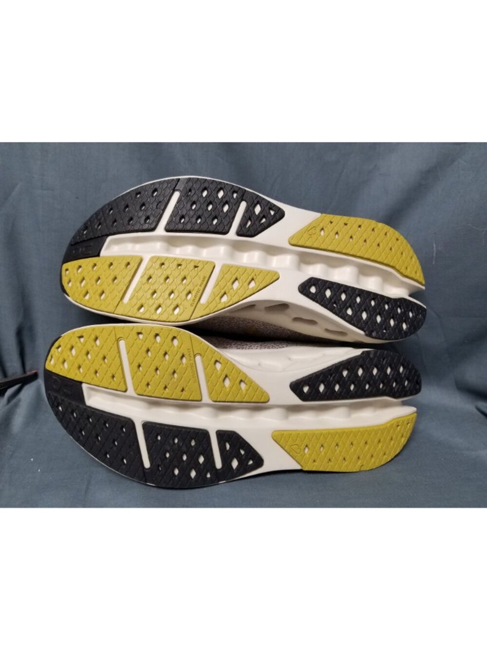 On Running Cloudsurfer Max Cinder Pelican Men's Size 9 NEW NO BOX! - Picture 11 of 11
